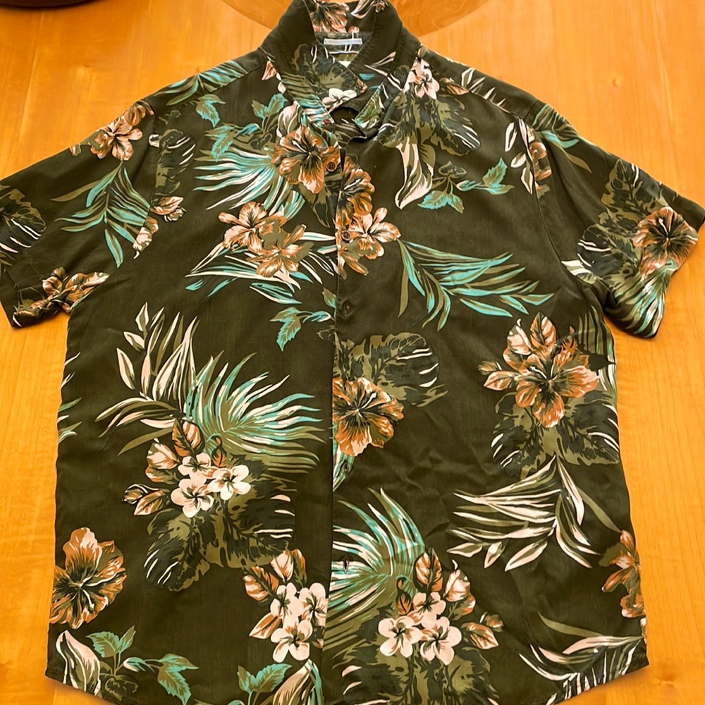 Jungle Short Sleeve Button Up - Denim & Flower - Medium